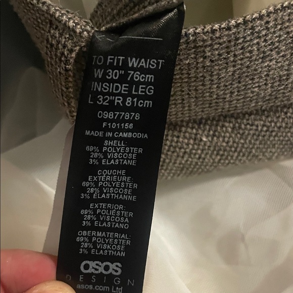 ASOS Women's Elegant Gray Trousers - Picture 7 of 10